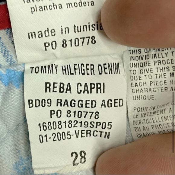 Vintage Tommy Hilfiger Denim Light Wash Resa Capri Ragged Aged Wash 28 - Picture 7 of 13